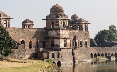Harbuja Mahal at Fort