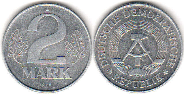 Moneda Alemania del Este 2 mark 1975