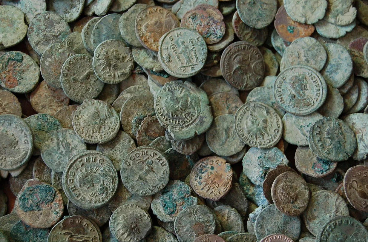 rome monedas